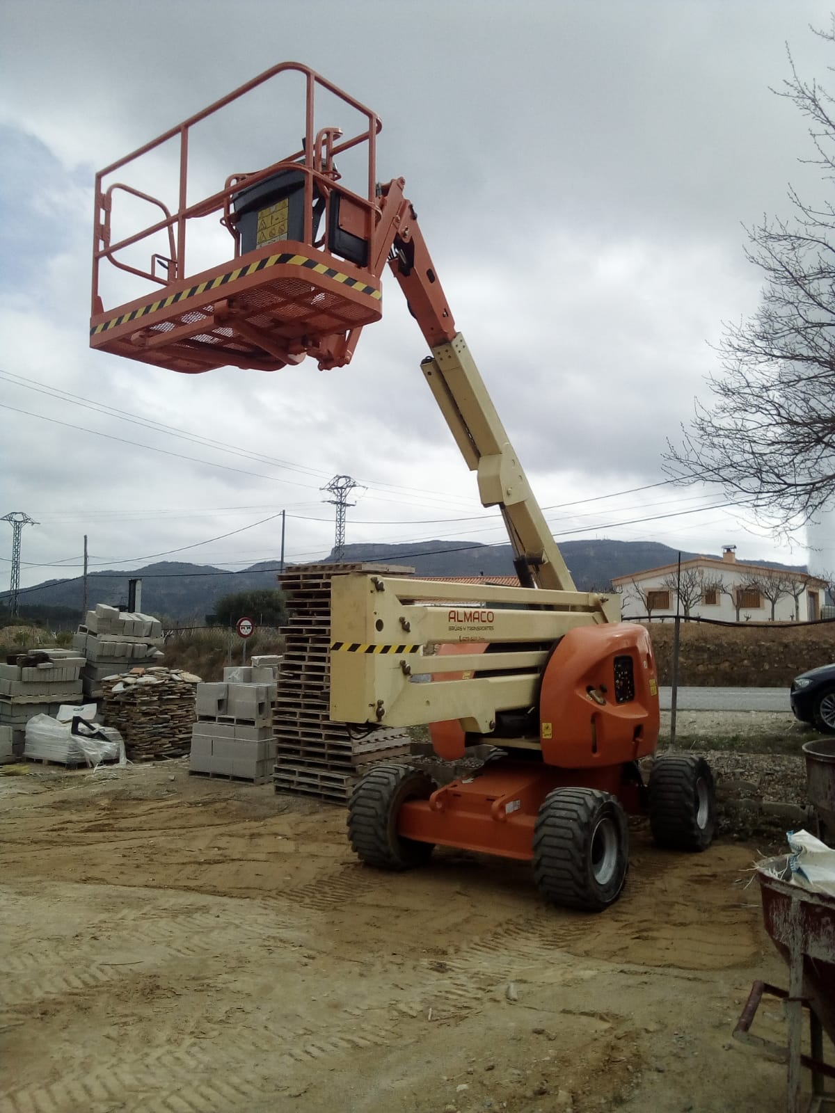 Brazo Articulado JLG 16 M Brazo Articulado JLG 16 M